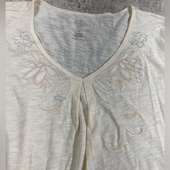 a new day Cream V-Neck Blouse - Picture 4 of 5